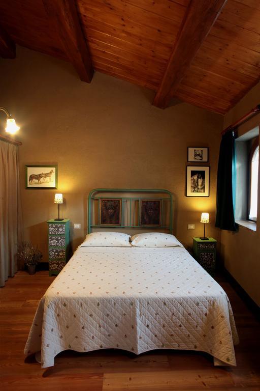 B&B Cascina Dell'Orso Castelsantangelo sul Nera Δωμάτιο φωτογραφία