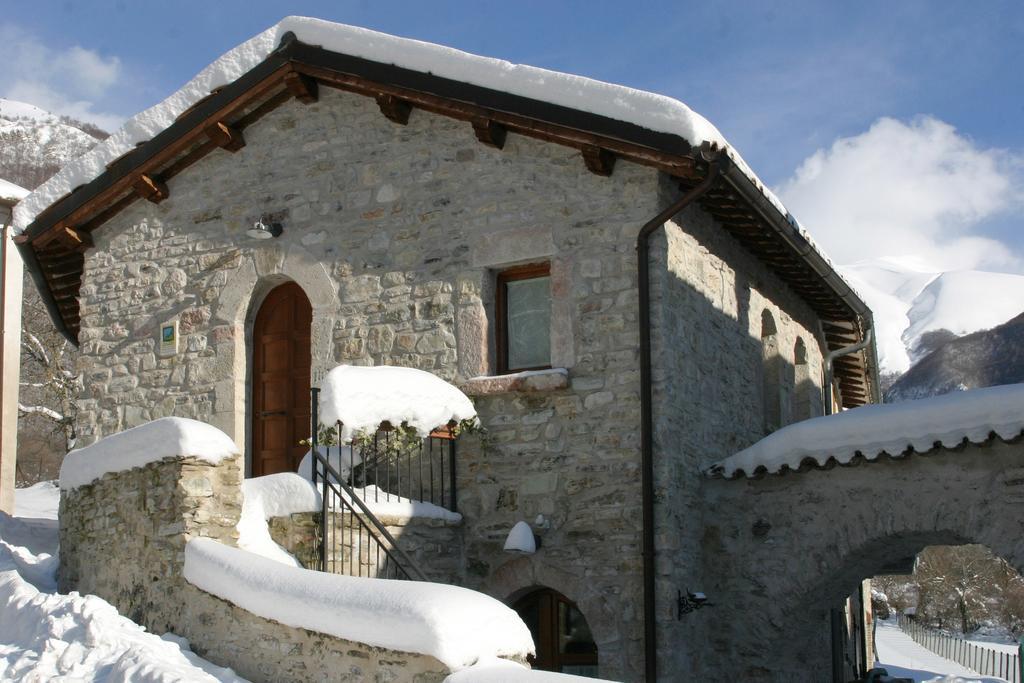 B&B Cascina Dell'Orso Castelsantangelo sul Nera Εξωτερικό φωτογραφία